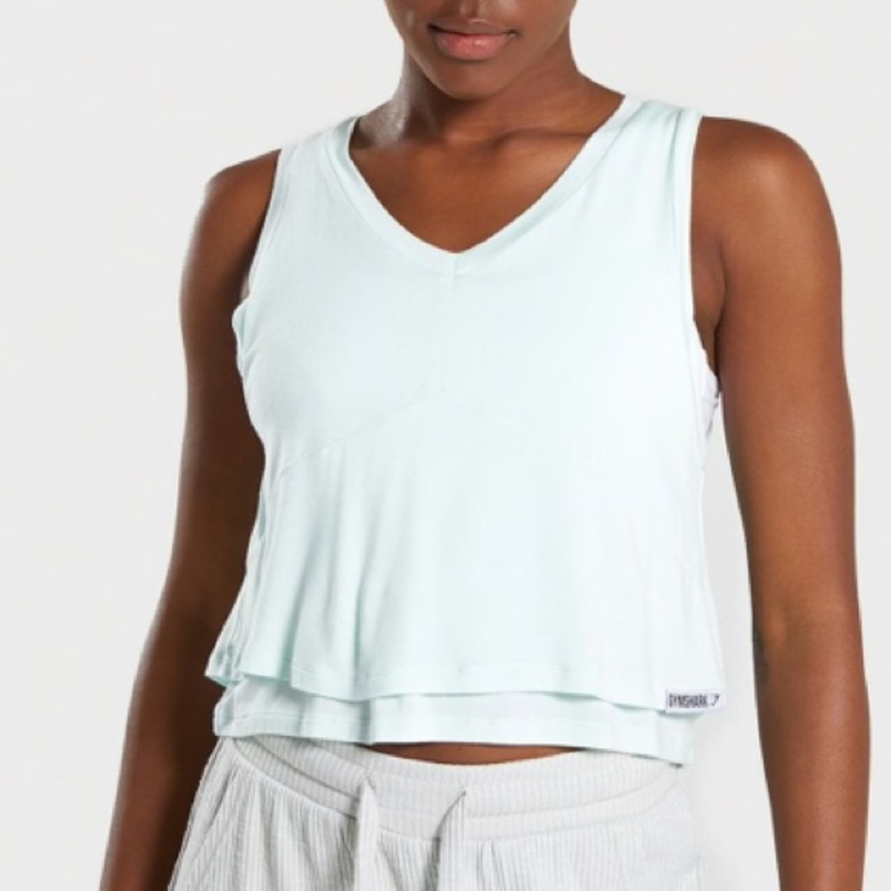 *SOLD* NWT Gymshark Small Relaxed Crop Top